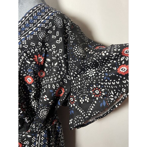 BloomChic Bandana Print Belted Pocket Surplice Neck Romper Black Size 26 NWT - Picture 8 of 16